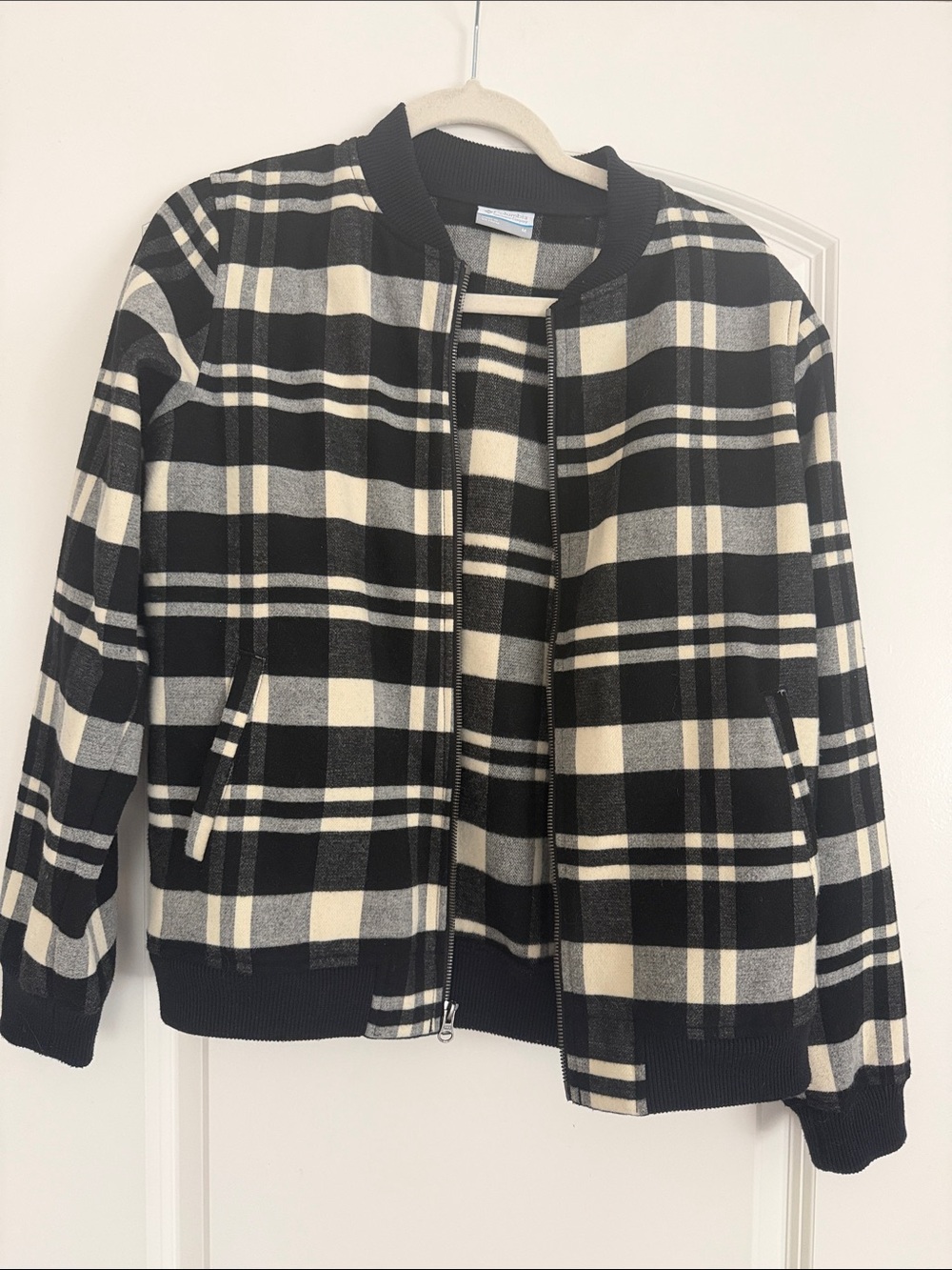 Columbia Black & Cream Plaid Jacket